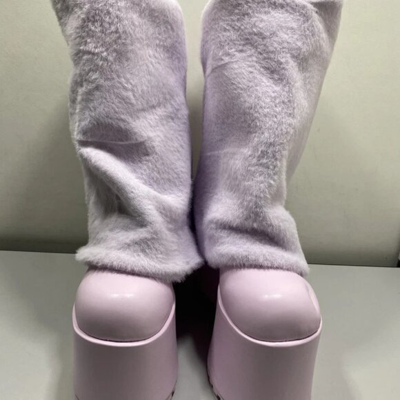 NEW SUGAR THRILLZ Women’s Snuggle Wonderland Boots Pink Size 10M – High Platform - Picture 9 of 11